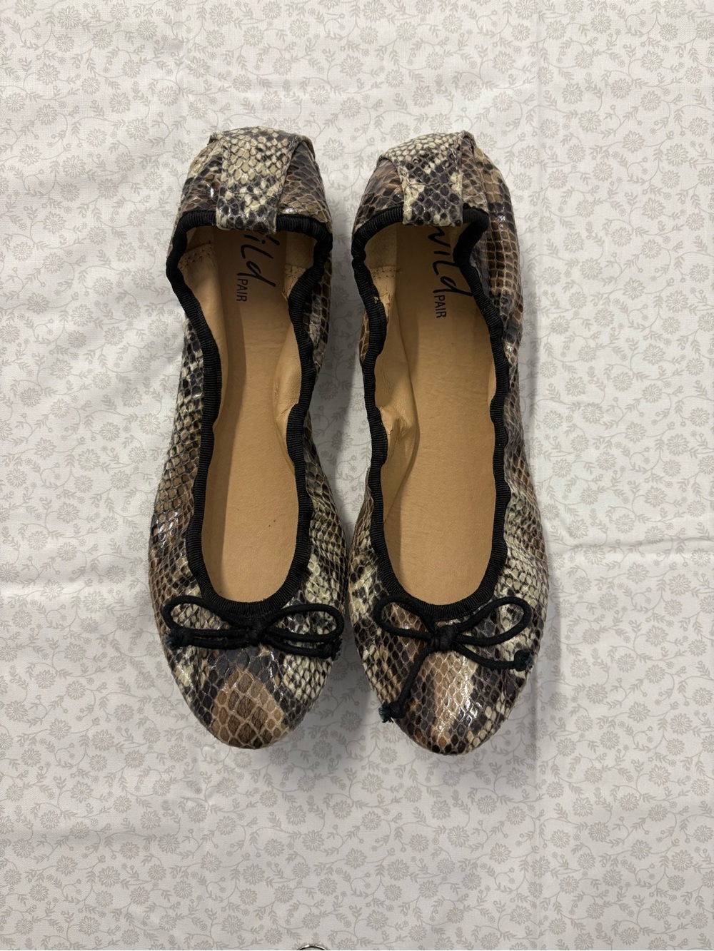 VTG 2000s Wild Pair Snake Print Scrunch Ballets Coquette Bimbo Indie Flat Size 7